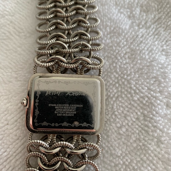 Betsey Johnson chain watch with case and pillow - Picture 6 of 14